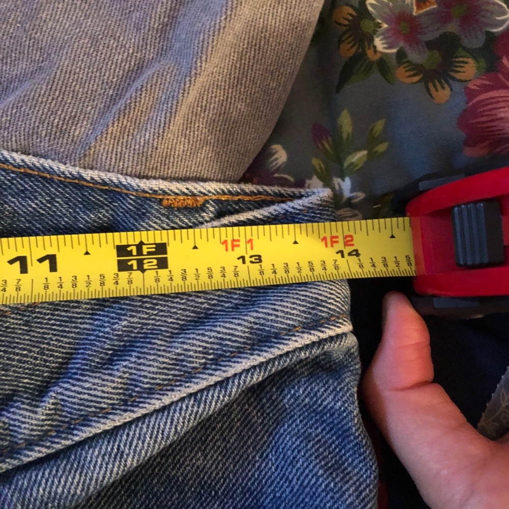 BDG Jeans - Picture 7 of 10